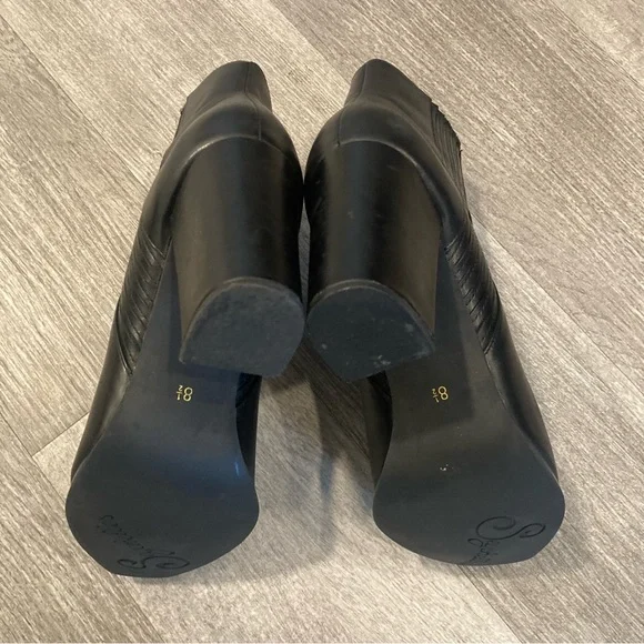 Seychelles Leather Black Ankle Boots - Picture 8 of 9